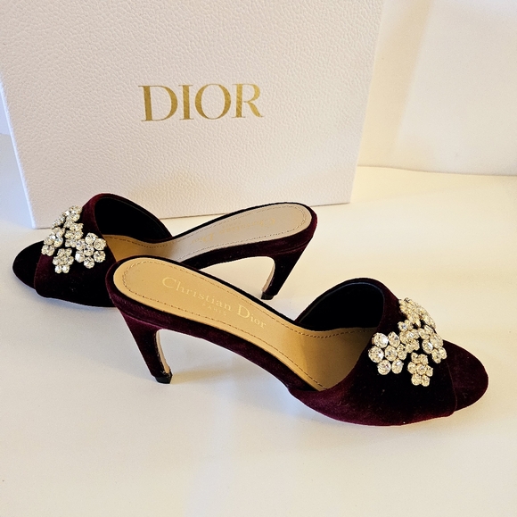 CHRISTIAN DIOR HEELS - Picture 10 of 14